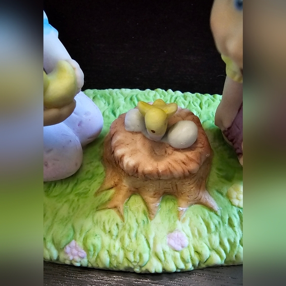 Cabbage Patch Discovering New Life 1984 Figurine* - Picture 11 of 13